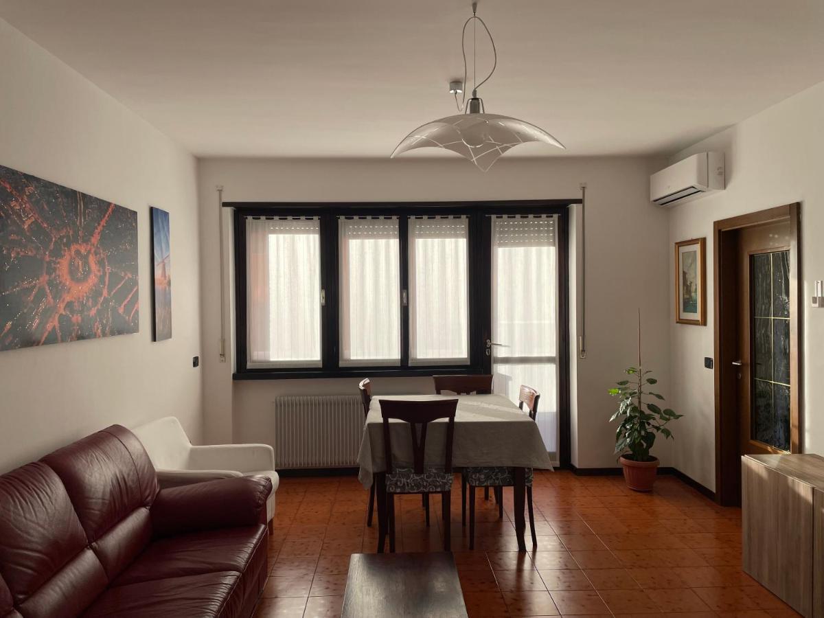 Appartamento Spazioso Con 3 Camere Da Letto Ρίβα ντελ Γκάρντα Εξωτερικό φωτογραφία
