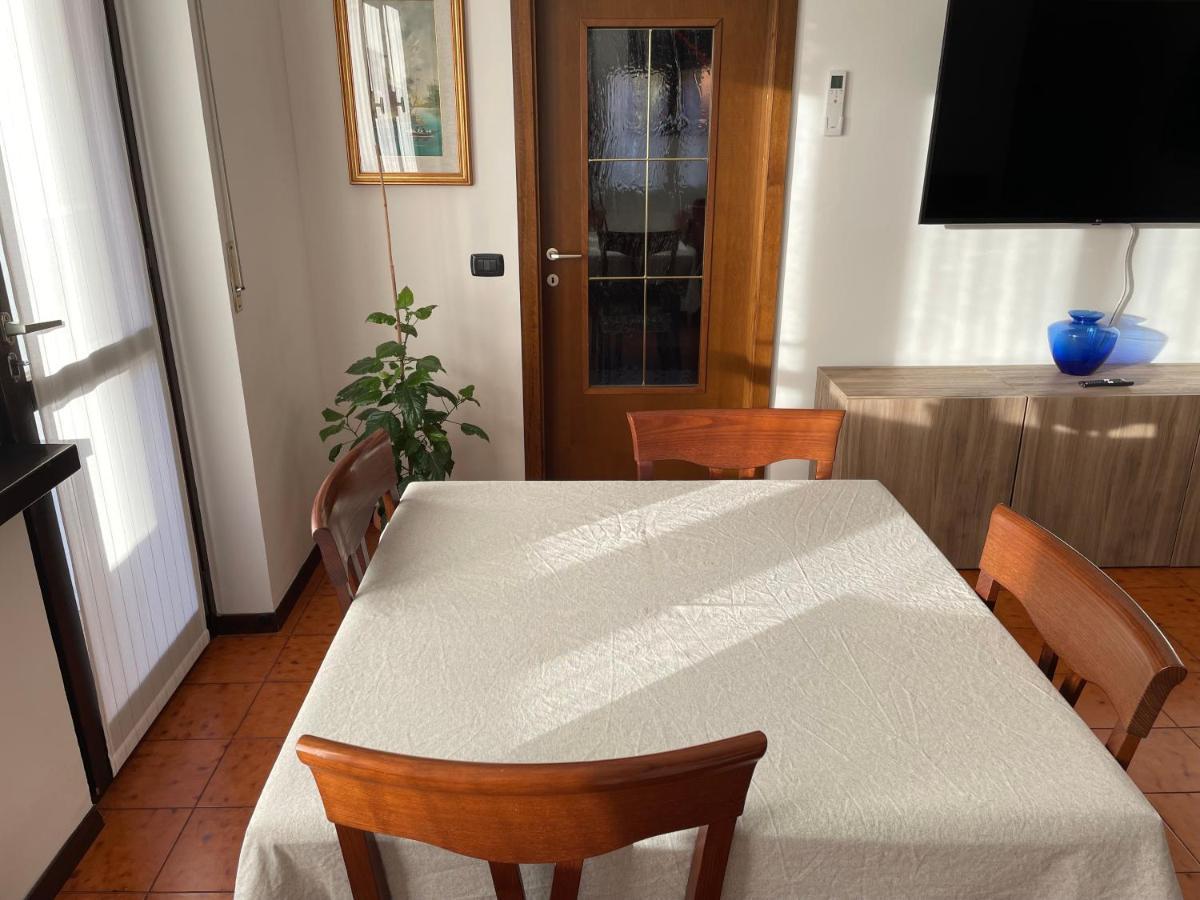 Appartamento Spazioso Con 3 Camere Da Letto Ρίβα ντελ Γκάρντα Εξωτερικό φωτογραφία