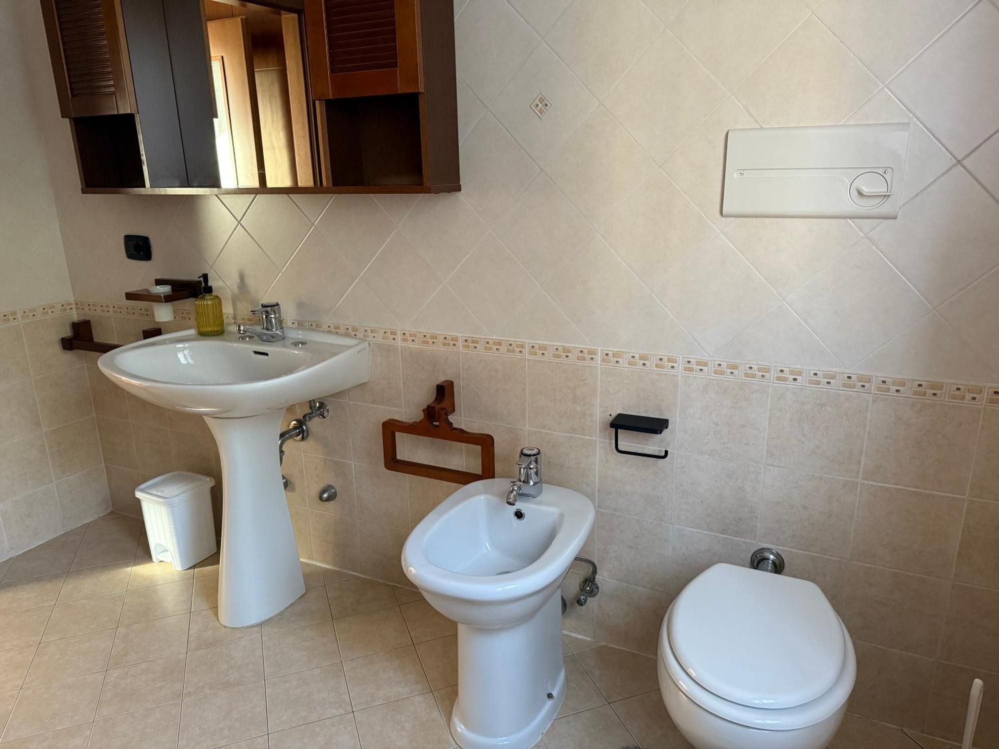 Appartamento Spazioso Con 3 Camere Da Letto Ρίβα ντελ Γκάρντα Εξωτερικό φωτογραφία